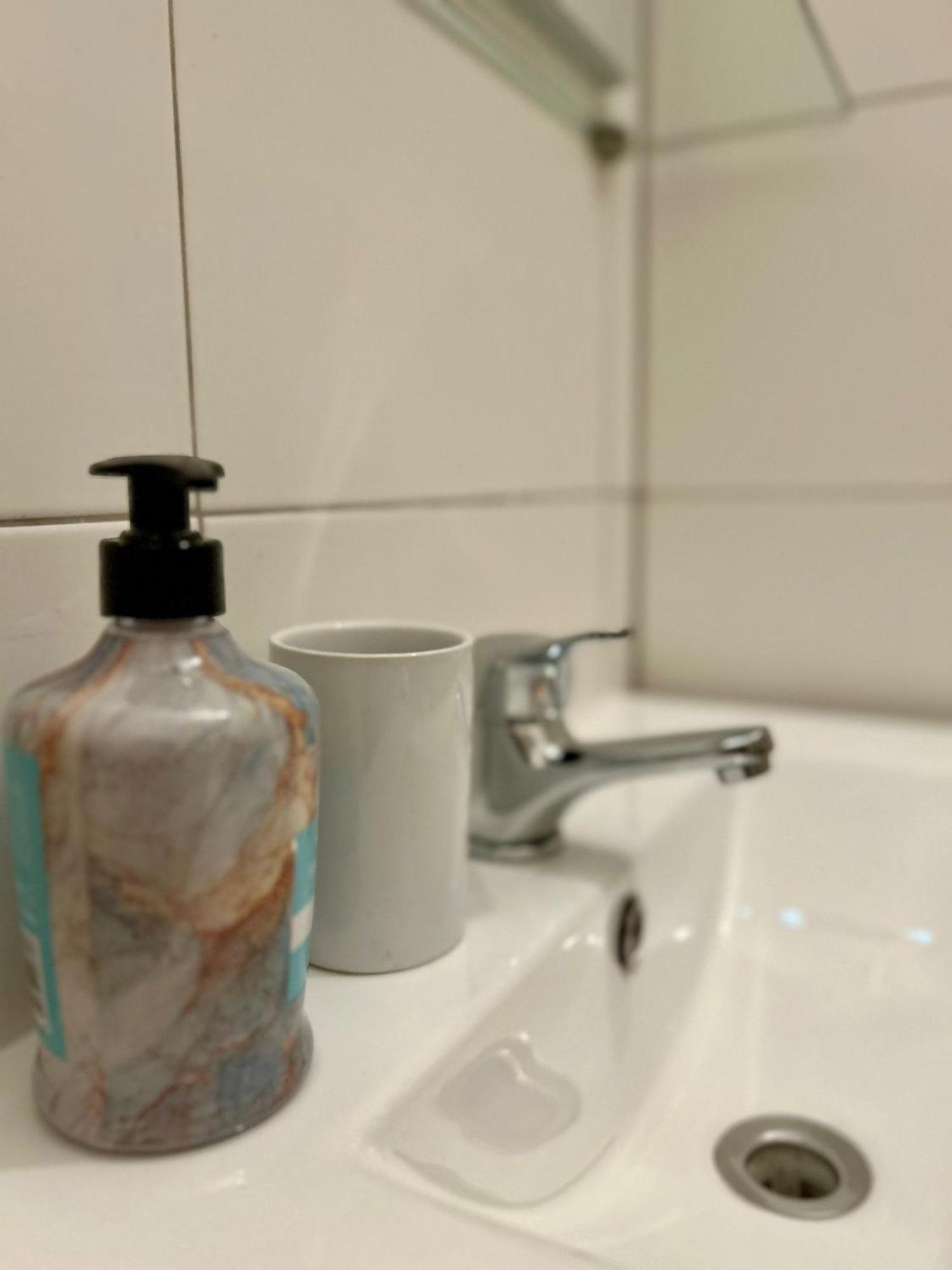 Residence Zar 4 Триест Экстерьер фото
