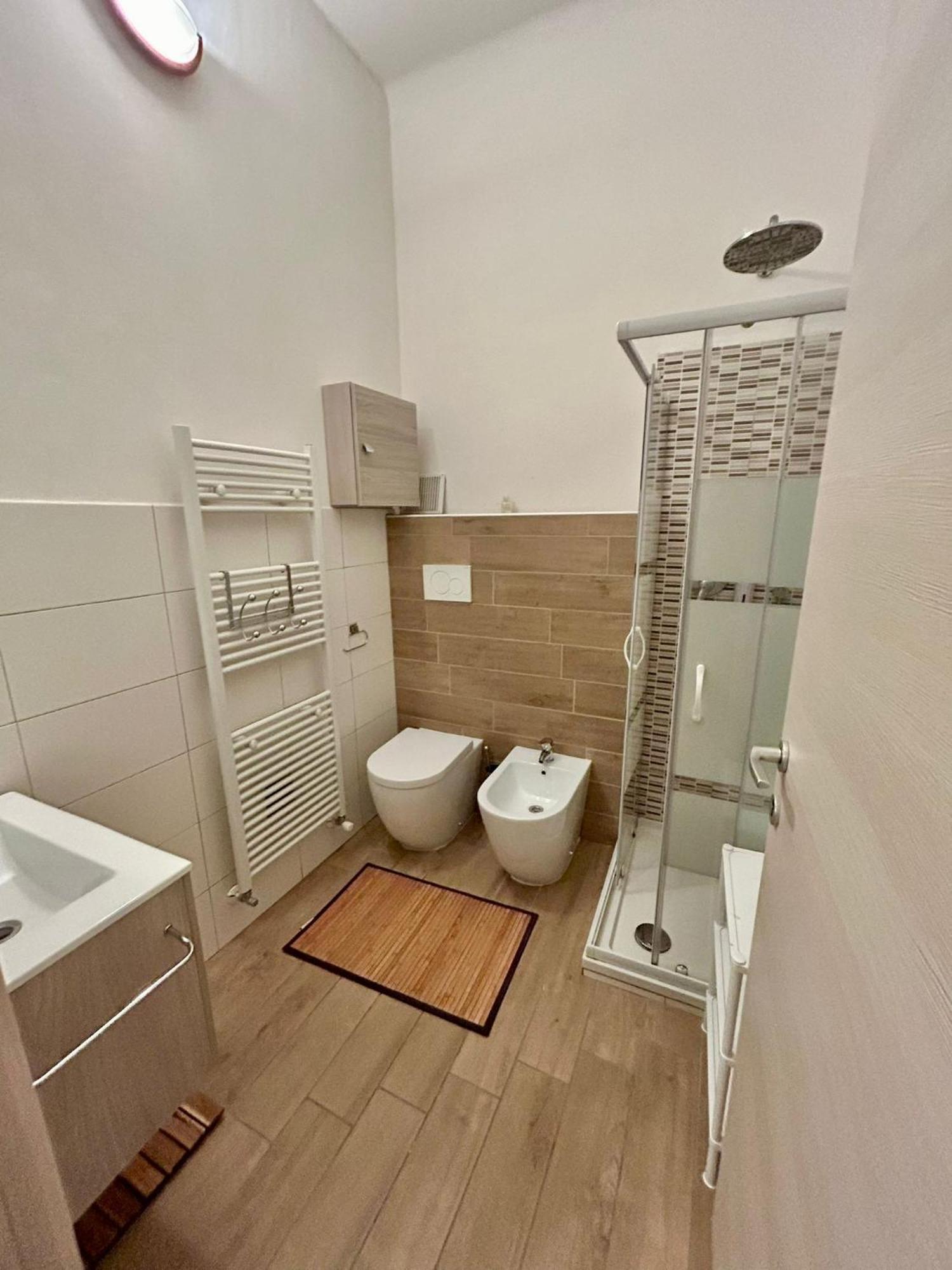 Residence Zar 4 Триест Экстерьер фото